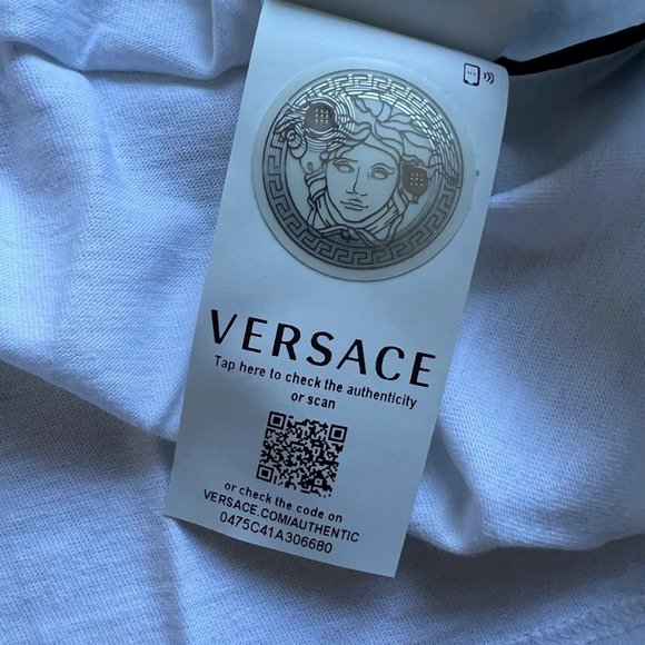 Versace Gold Foil Medusa Logo Womens T Shirt - Picture 6 of 8